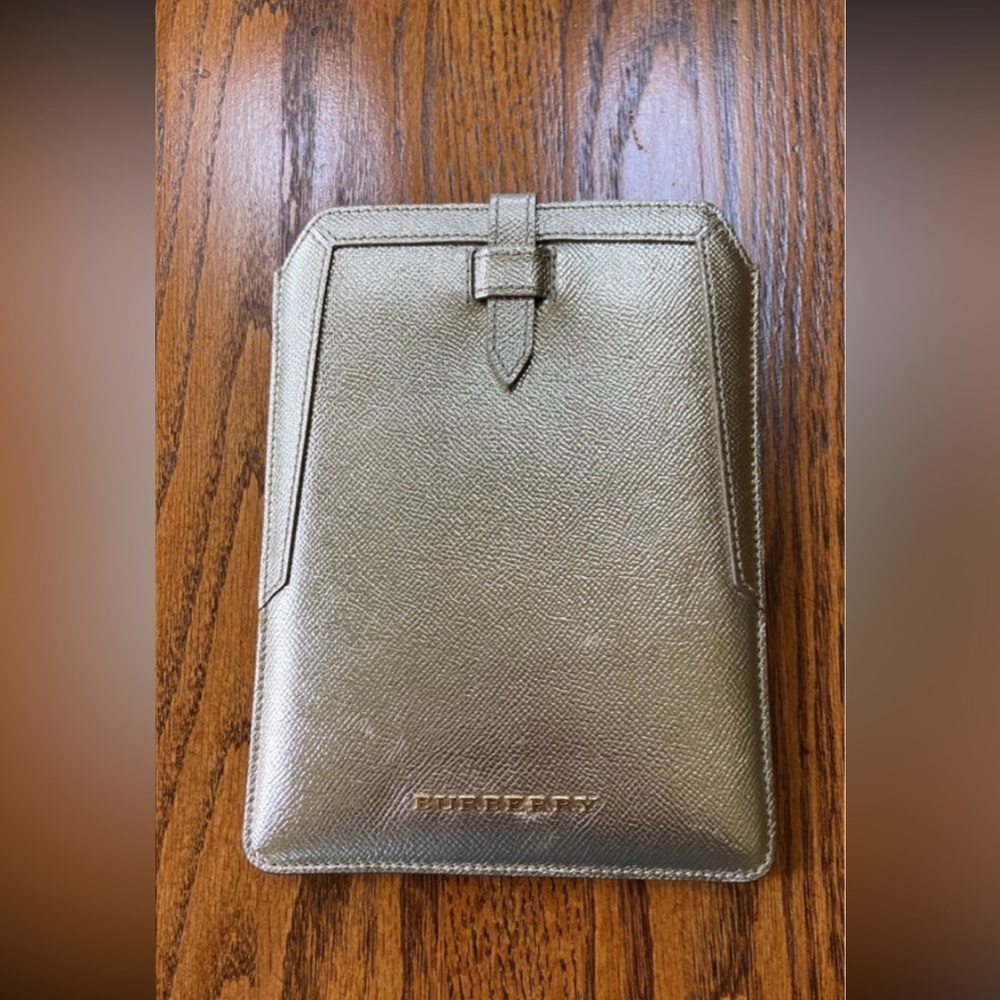 *****SOLD******Burberry gold tablet case.